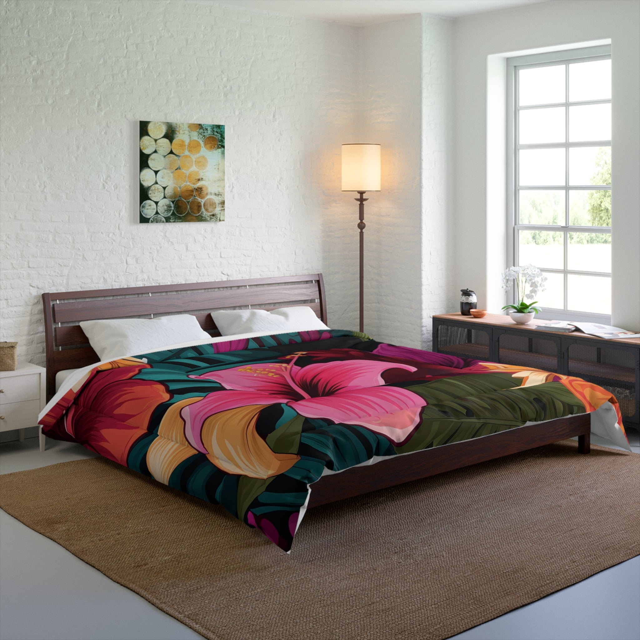 Tropical Floral Comforter - Vibrant Bedding for a Cozy Escape