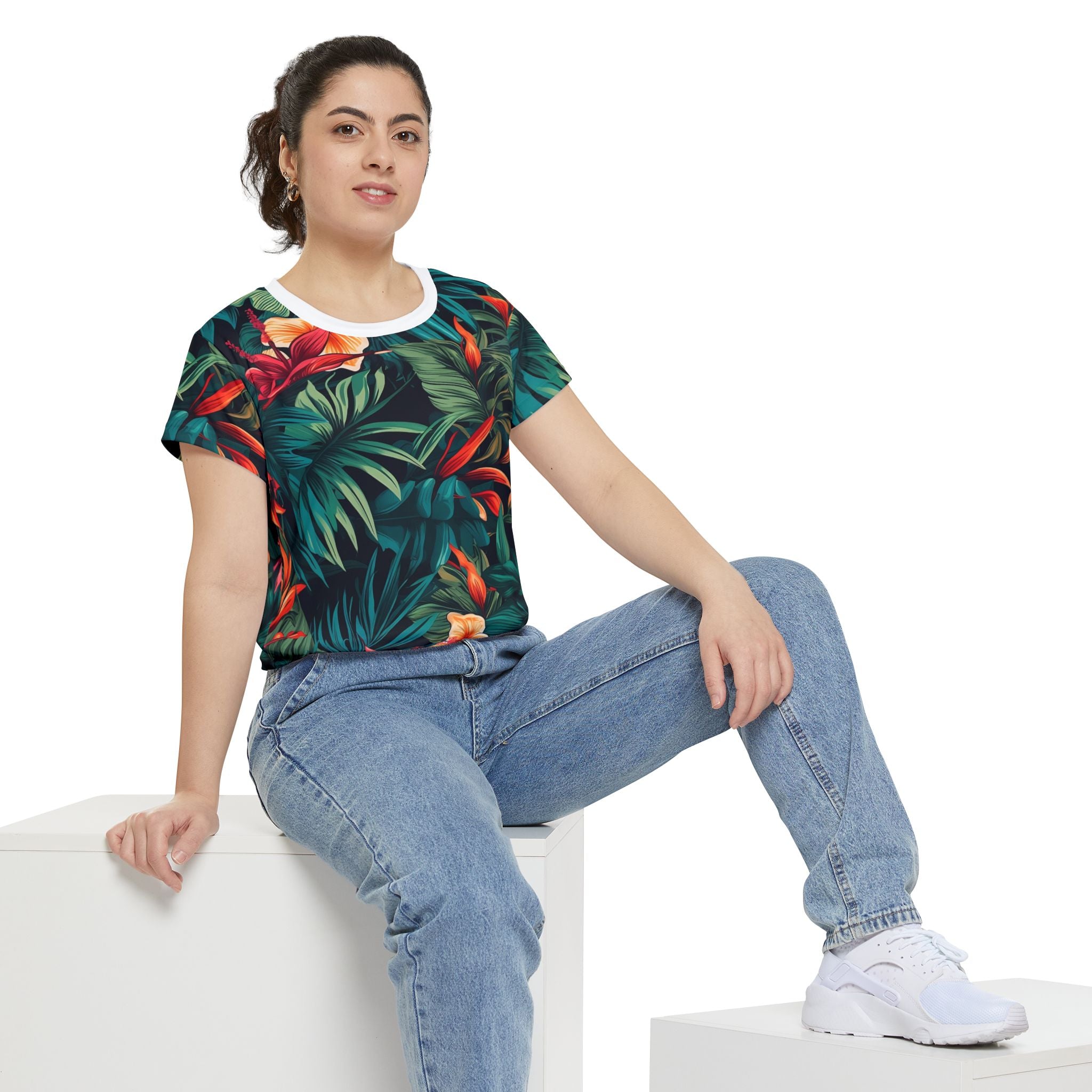 Tropical Floral Women's Short Sleeve Shirt – Perfect for Summer Events and Casual Wear