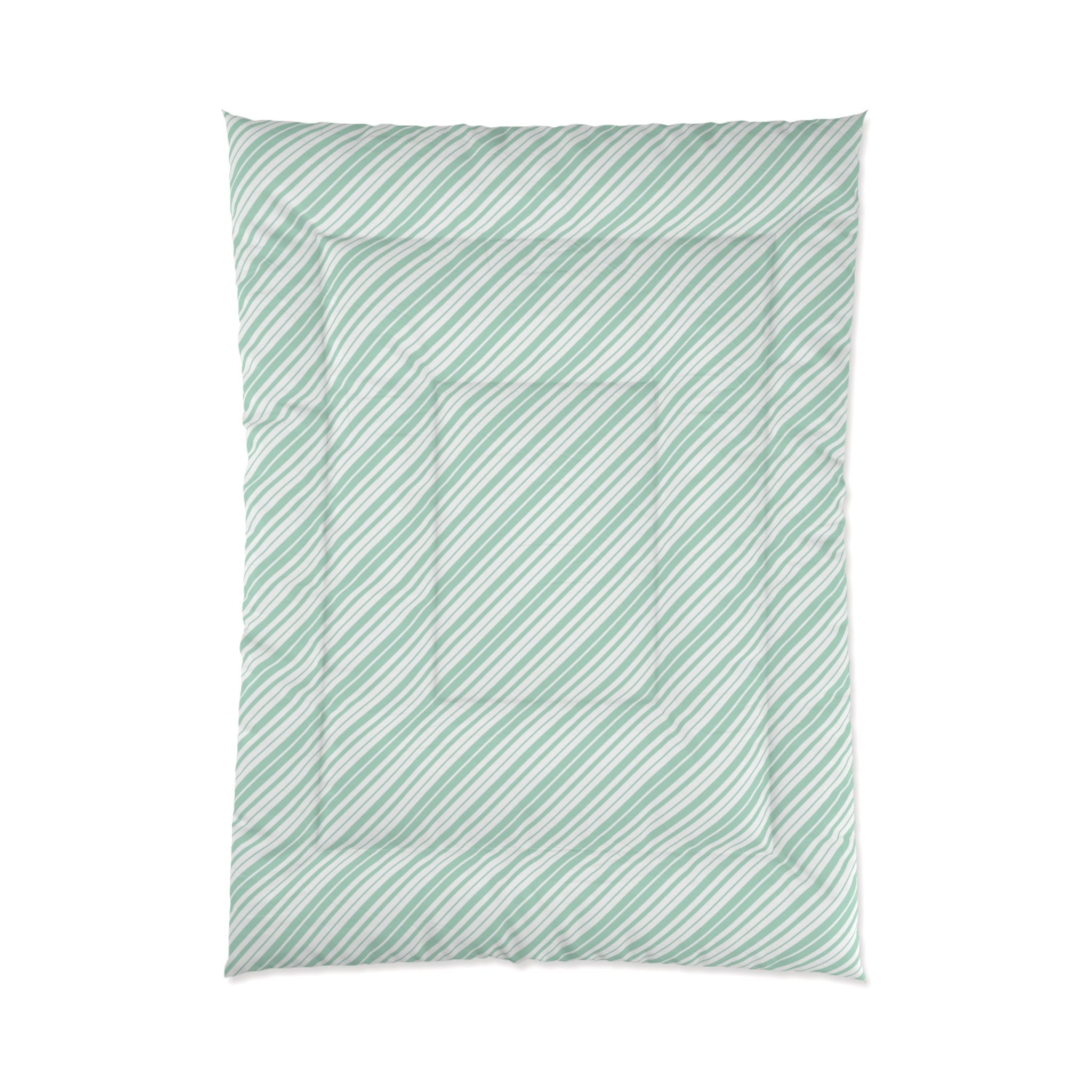 Striped Comforter - Cozy Green Bedding for a Relaxing Bedroom